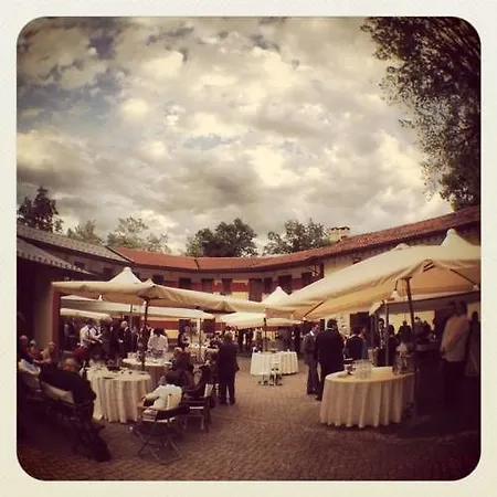 Cascina Govean 3*