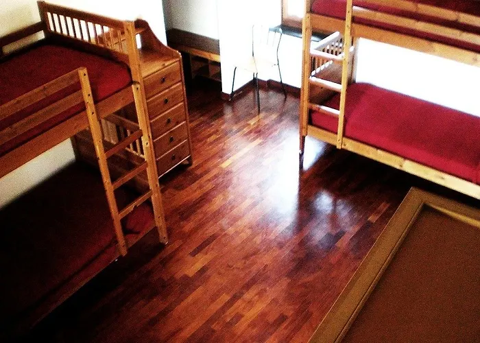 Cascina Govean 호텔 3*